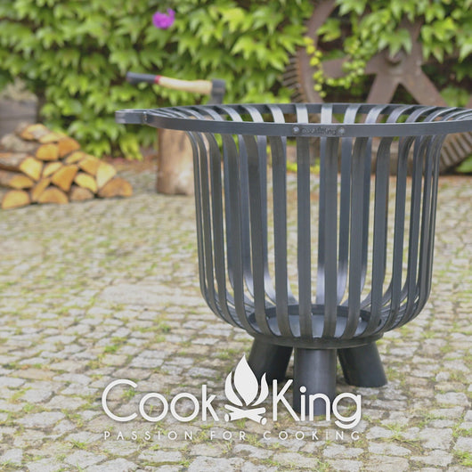 A video showing the details of the Cook King Verona 60cm Fire Basket
